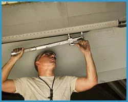 United Garage Door Gary, IN 219-215-3022 - sidebar-door-install-15-05m